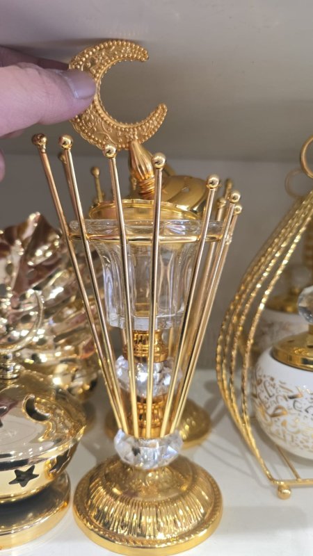 مبخرة ذهبية فخمة